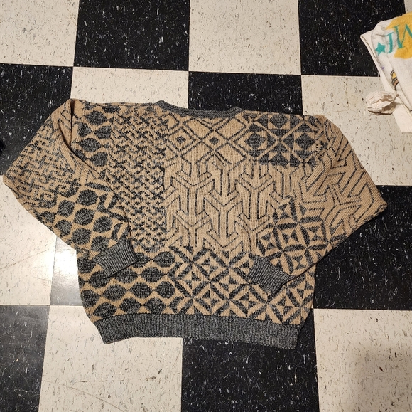 Vintage Roberto Boxy Geometric Knit Crewneck - Picture 2 of 3